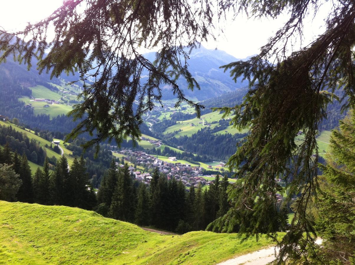 Aparthaus Hubertus Alpbach Exteriör bild